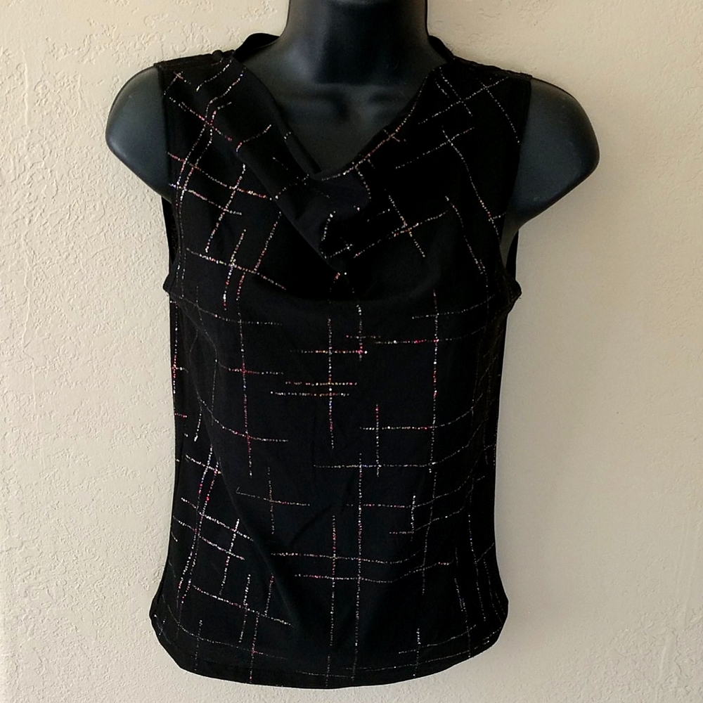 💥💥BUY 2 for $20💥💥Black Glitter Design Top